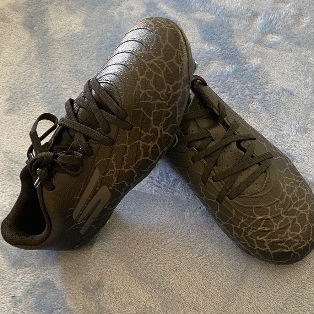 Skechers Black and Green Soccer Cleats